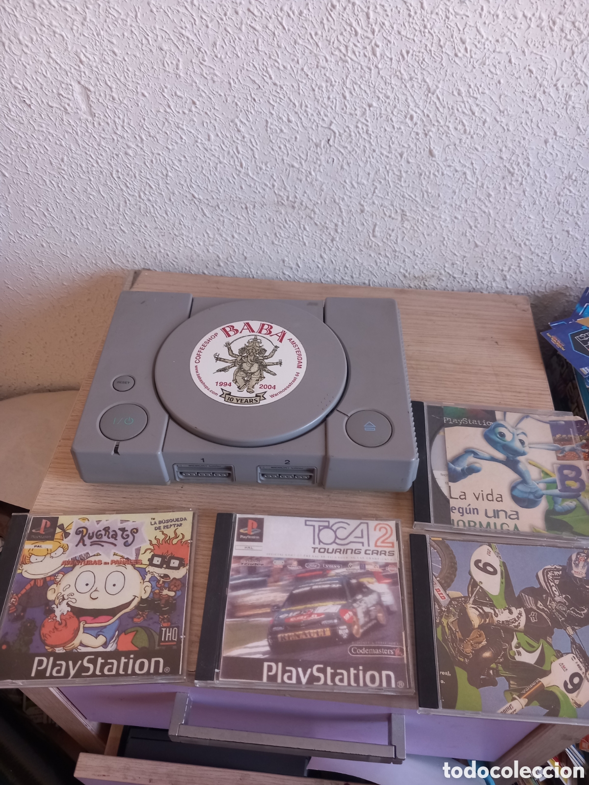 Videojuegos y Consolas: SONY PLAYSTATION FUNCIONA CON 4 JUEGOS PERATAS,,VER FOTOS