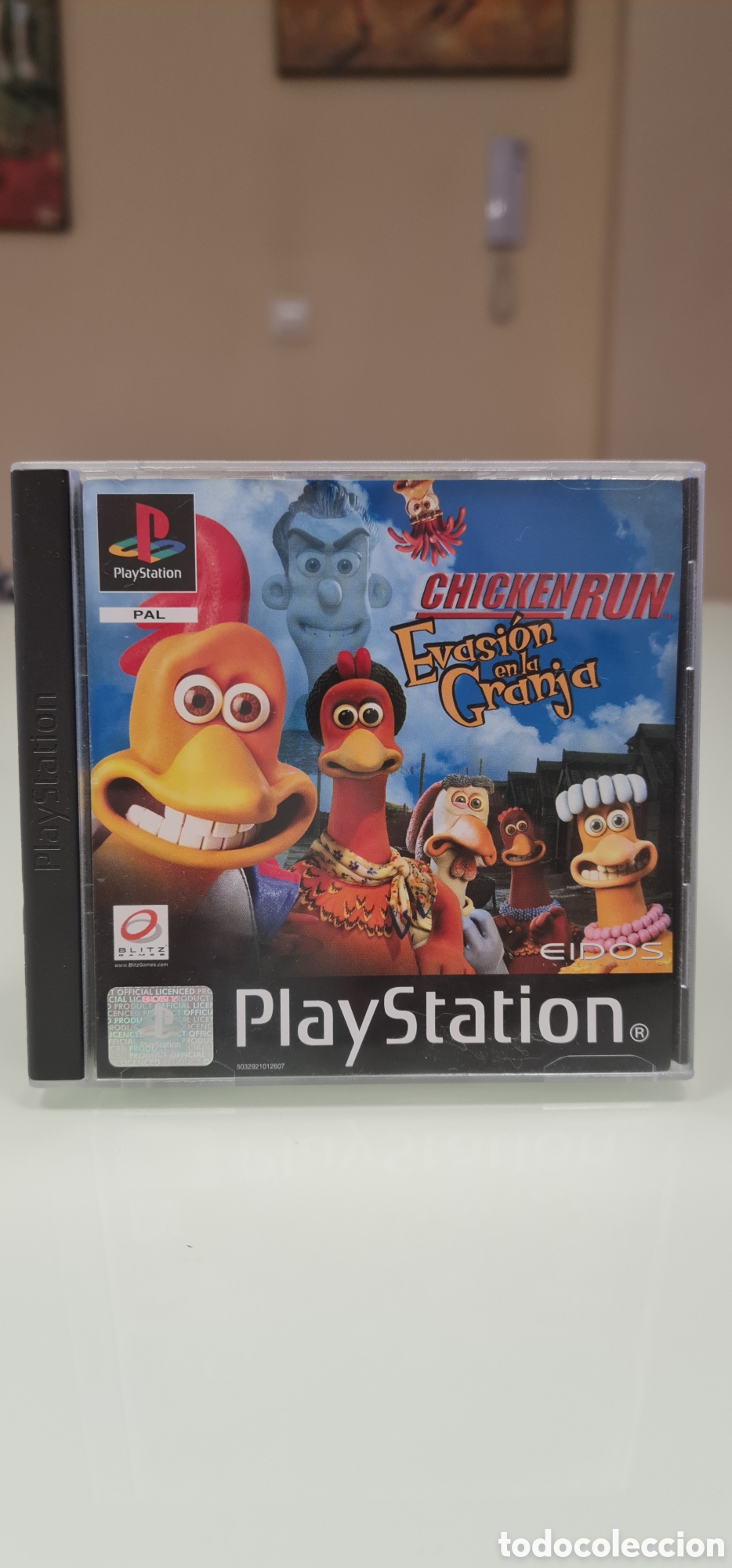 Videojuegos y Consolas: Chicken Run Evasi&oacute;n en la Granja PS1 PAL ESPA&Ntilde;A