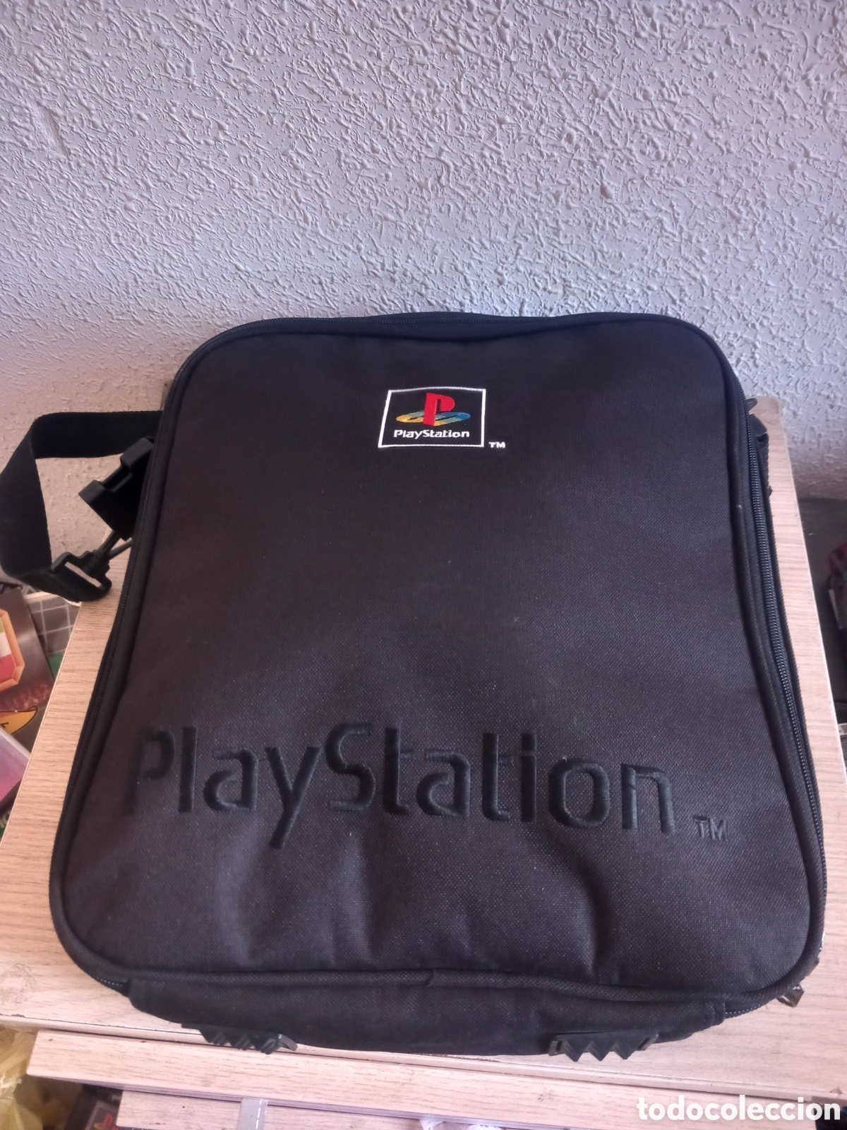Videojuegos y Consolas: SONY PLAYSTATION FUNCIONA CON 2 MANDOS,,FUNDA Y CABLES,,VER FOTOS