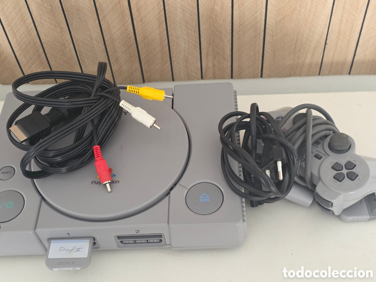 Videojuegos y consolas: Sony PlayStation 1 original modelo SCPH-7502 PAL, Made in Japan.