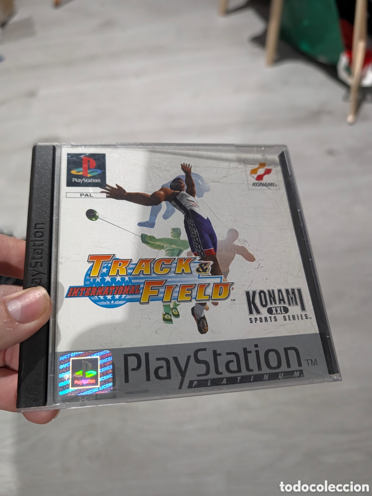 Videojuegos y consolas: Antiguo juego Playstation 1 internacional field original