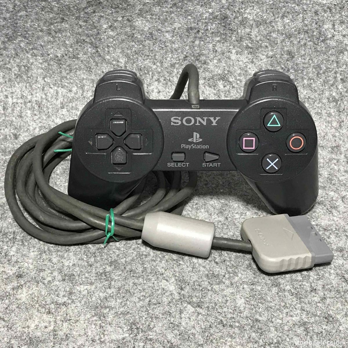 Videojuegos y consolas: CONTROLLER NEGRO SCPH 1080 SONY PLAYSTATION PS1 - Foto 1
