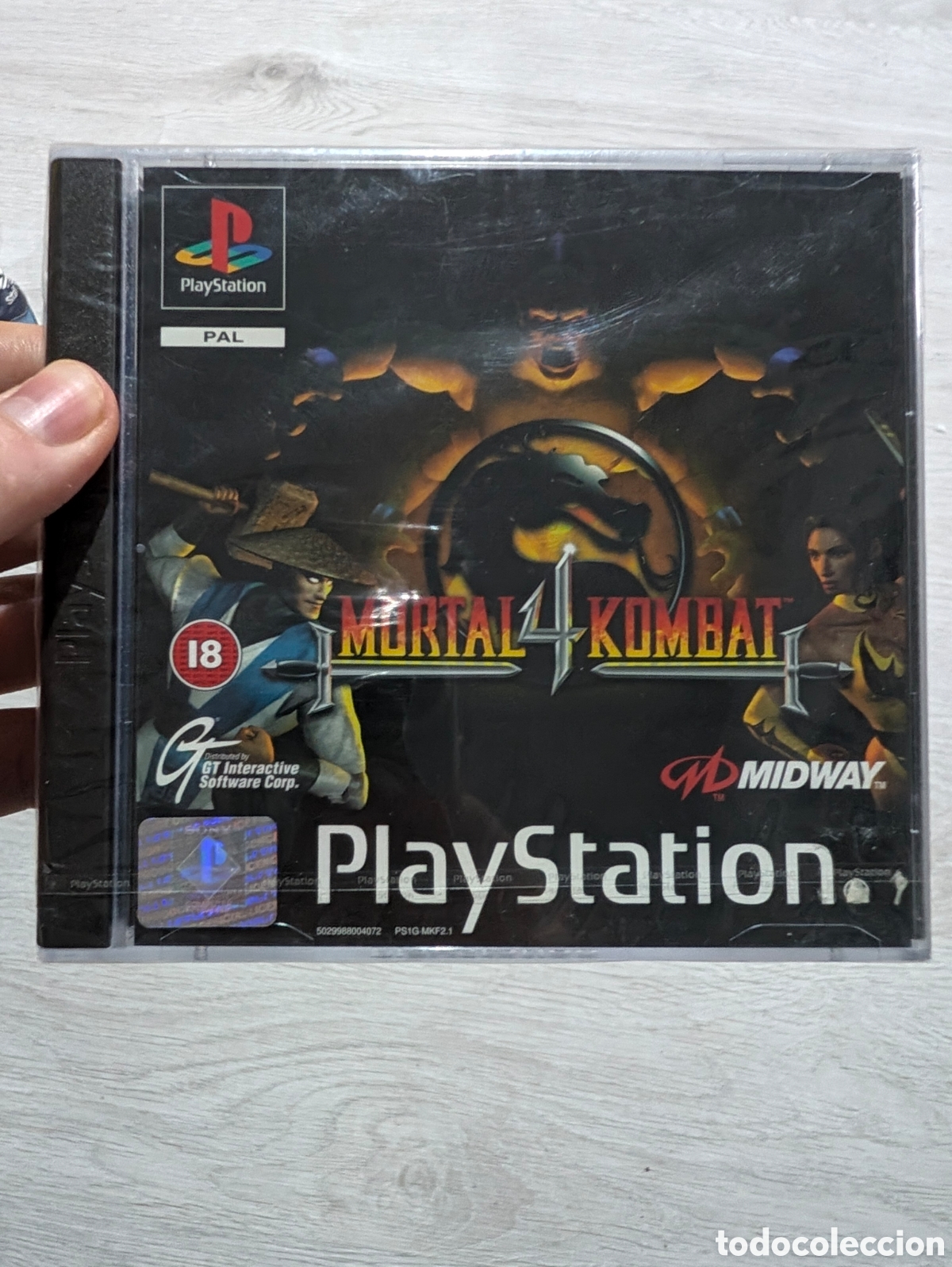 Videojuegos y consolas: Antiguo juego sony ps1 en su precinto Mortal kombat 4 original