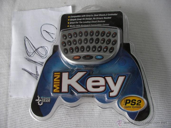 Videojuegos y consolas: MINI KEY PS2 GAME SYSTEM - NUEVO EN SU BLISTER SIN USAR - Foto 1