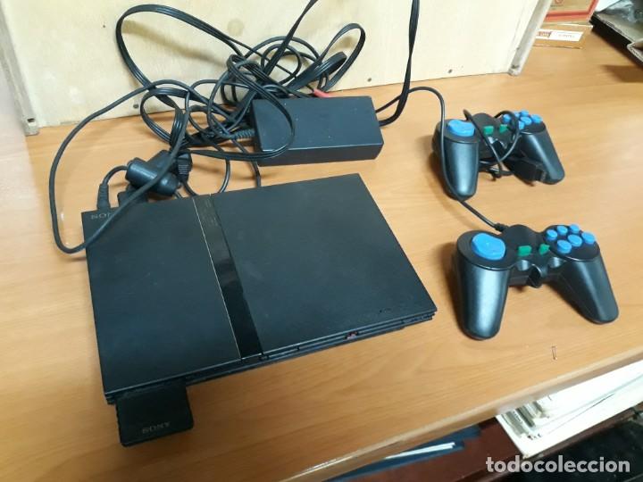 Videogiochi e Consoli: CONSOLA PS2...PLAYSTATION 2. Con 2 mandos