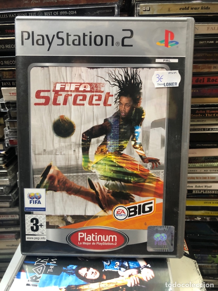 Videojuegos y consolas: FIFA Street ps2 - Foto 1