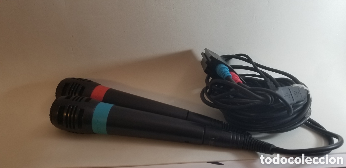 Videojuegos y consolas: SINGSTAR +POP+MICROFONOS PS2 - Foto 2