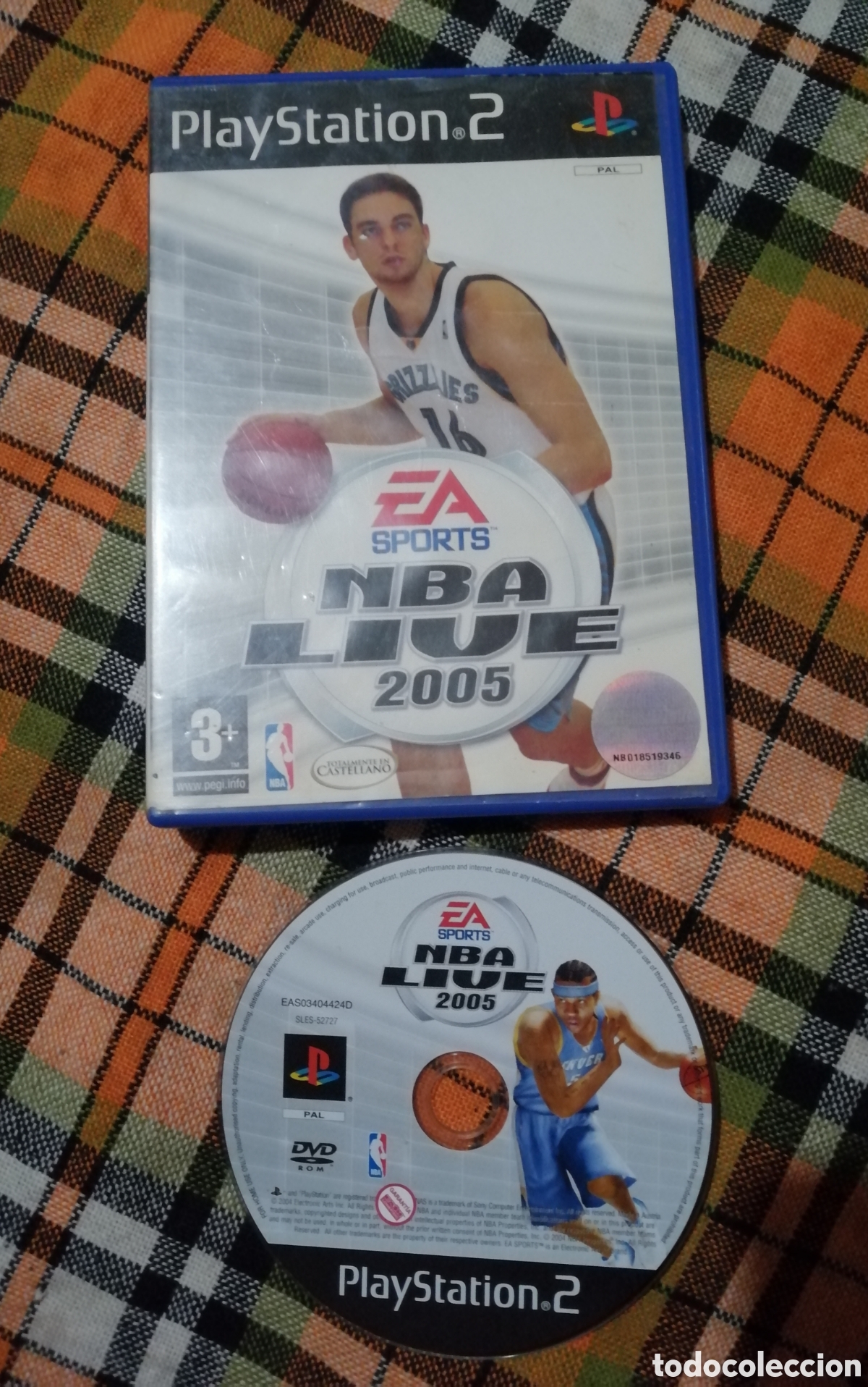 Videojuegos y consolas: Juego PS2 NBA LIVE 2005 - Foto 1