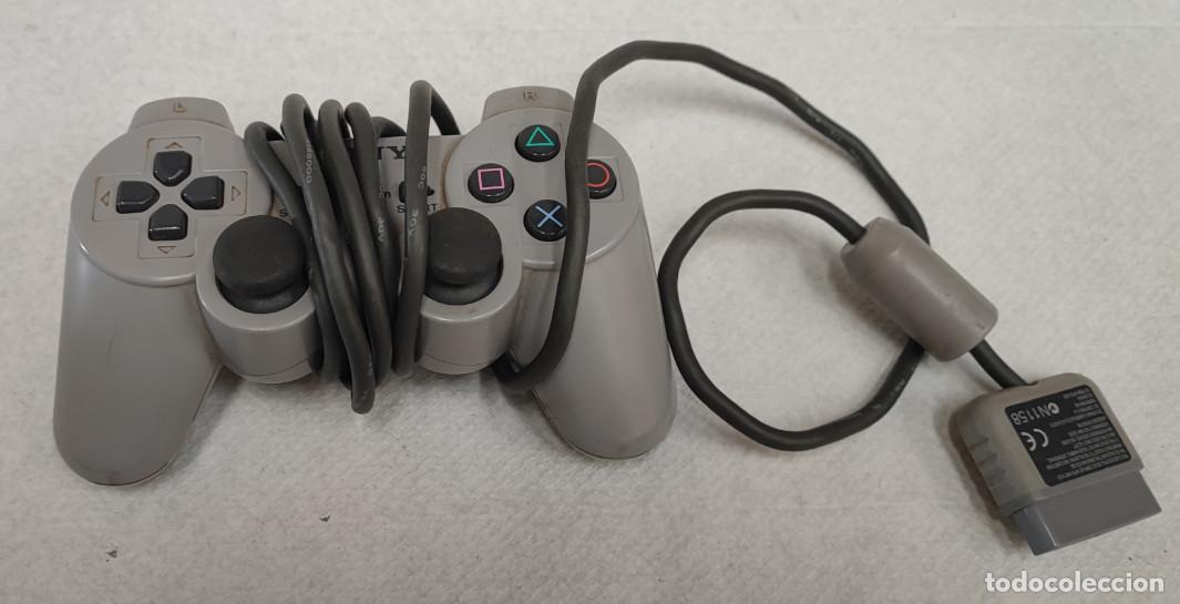 Videojuegos y consolas: MANDO GRIS PARA PLAYSTATION - Foto 1