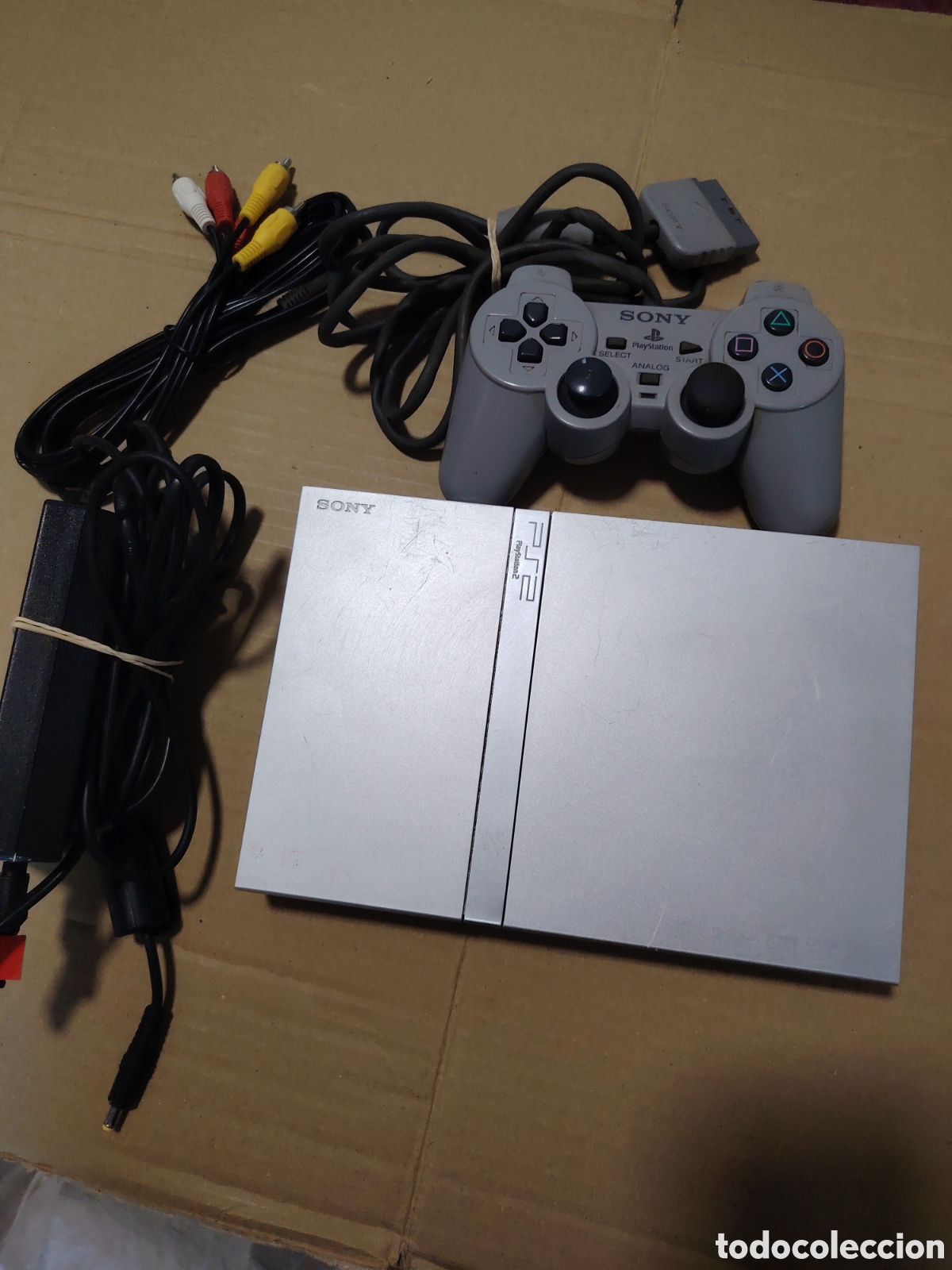 Videojuegos y Consolas: PlayStation 2 slim gris