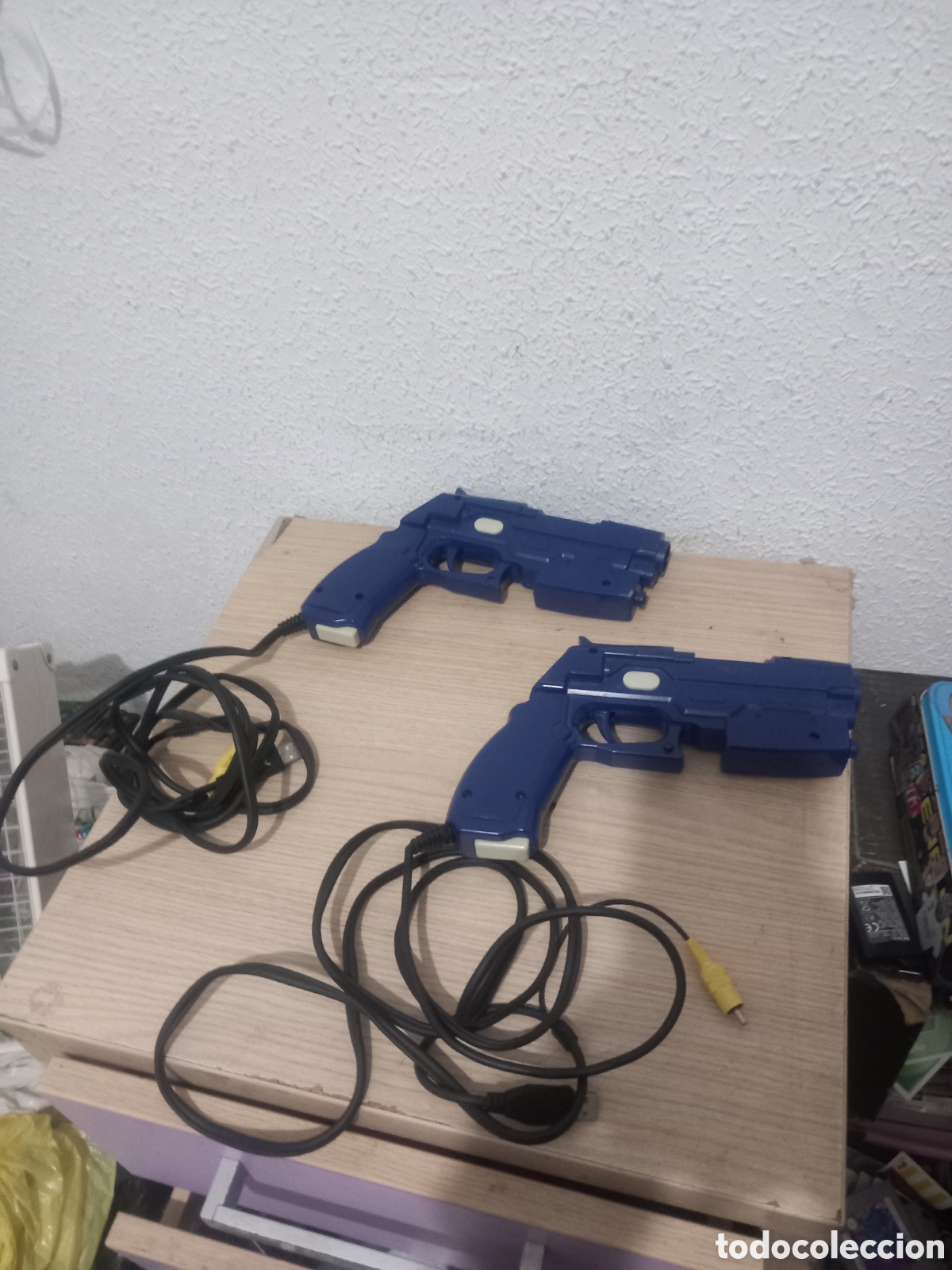 Videojuegos y Consolas: 2 PISTOLAS NAMCO NPC-106 ORIGINALES FUNCIONAN,,VER FOTOS