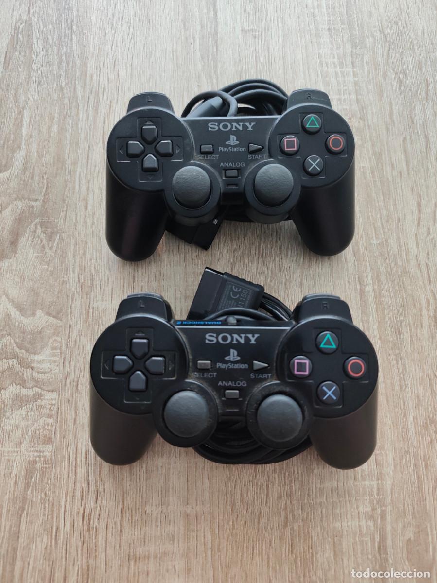 Videojuegos y Consolas: Mandos PS2 Dualshock 2 Sony (2 unidades)