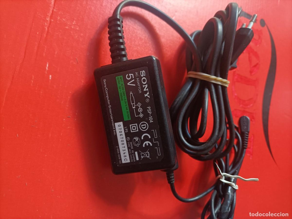 Videojuegos y consolas: AC ADAPTADOR CARGADOR ORIGINAL SONY 5 V. IMPUT AC 100-240V. PERFECTO ESTADO.