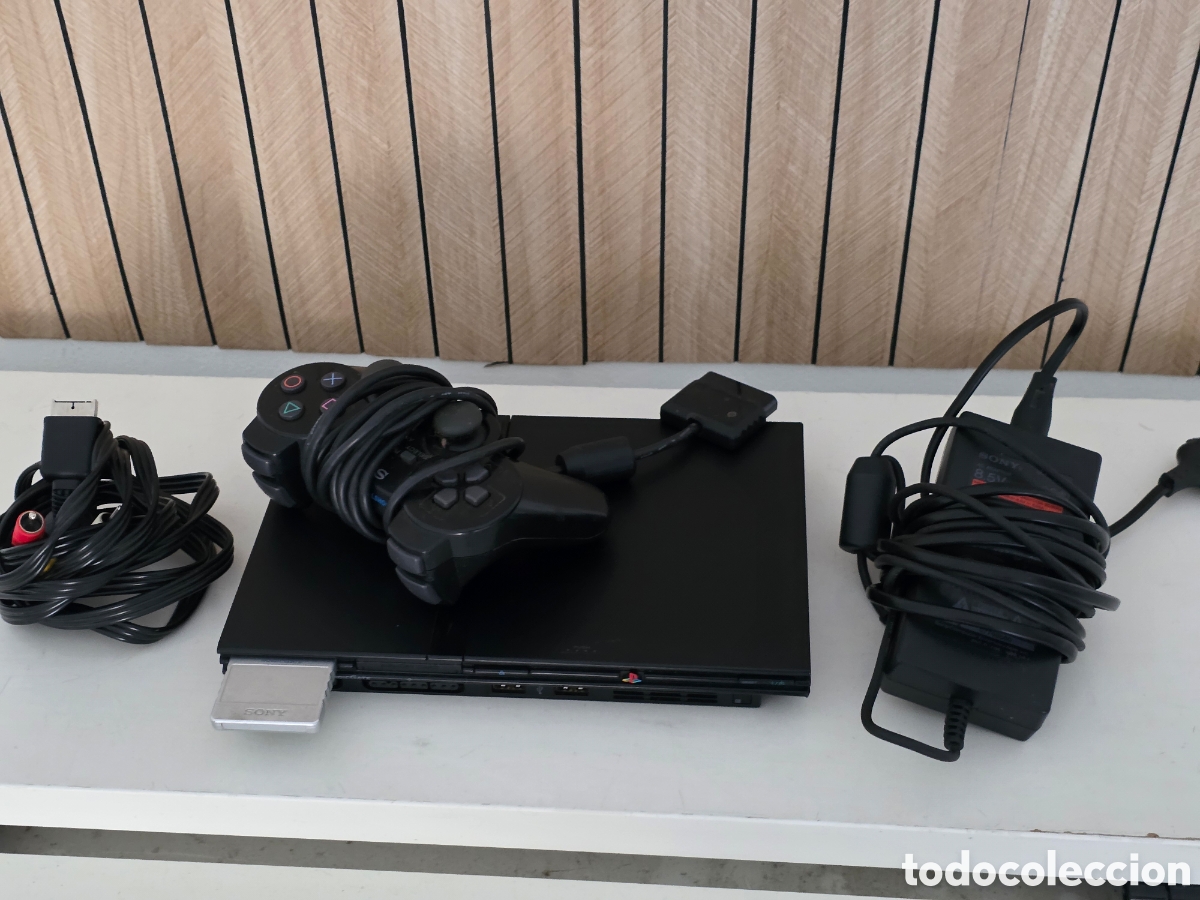Videojuegos y consolas: PlayStation 2 Slim PS2 SCPH-70004 completa funcionando - Foto 3