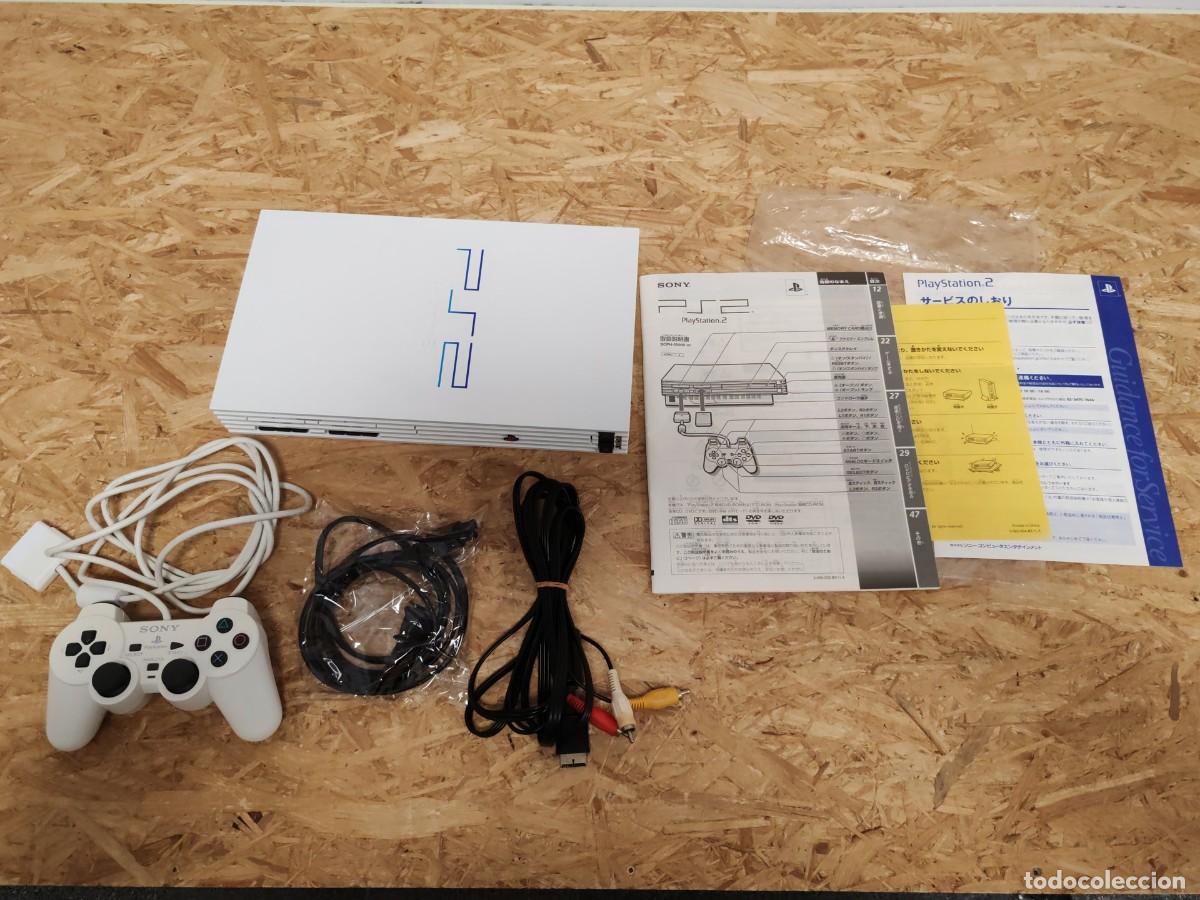 Videojuegos y consolas: PlayStation 2 Ceramic White SCPH-55000 GT PS2 Jap&oacute;n