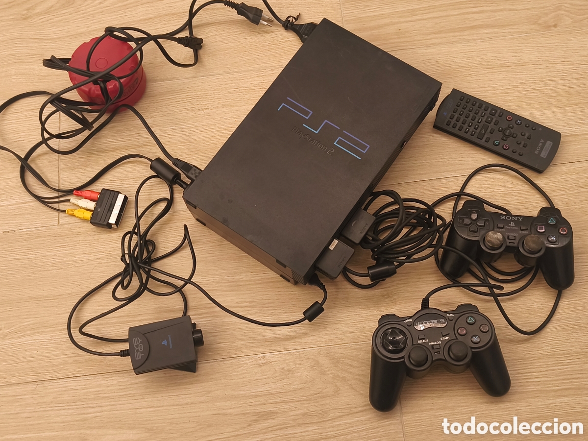 Videogiochi e Consoli: Sony PS2, consola, mandos, eye toy, cables