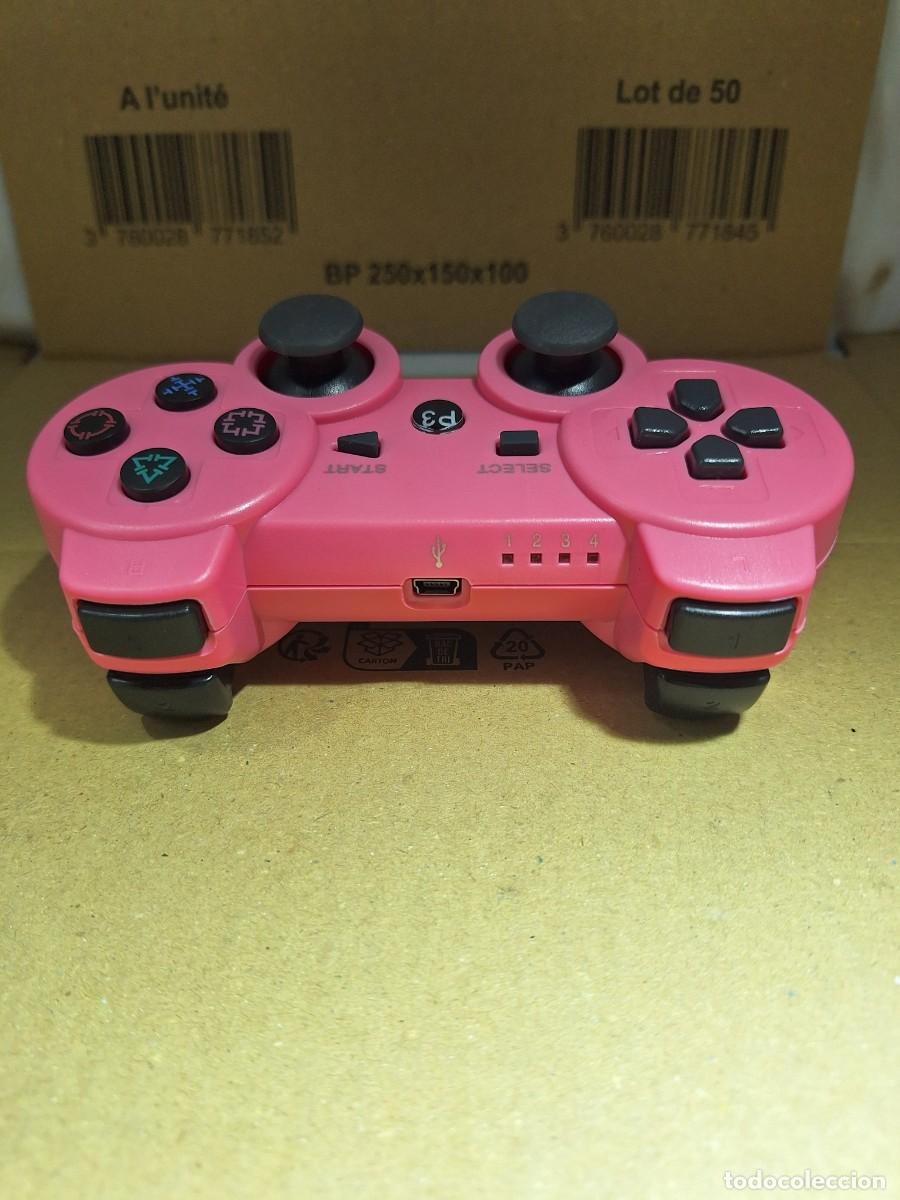 Videojuegos y consolas: Mando PS3 compatible nuevo rosa - Foto 2