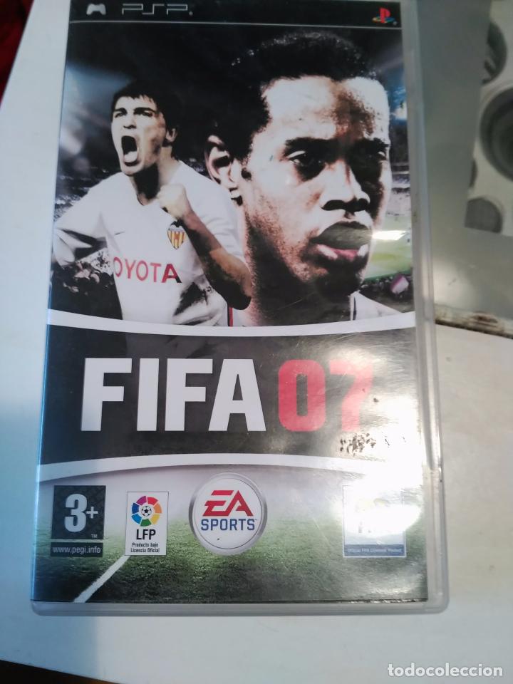 Videojuegos y consolas: FIFA 07 PARA PSP - Foto 1