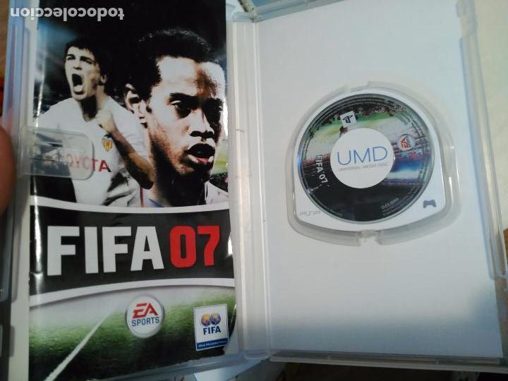 Videojuegos y consolas: FIFA 07 PARA PSP - Foto 2