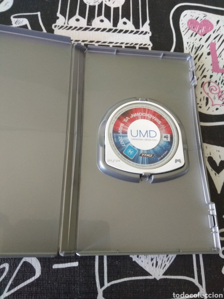Videojuegos y consolas: Smackdown vs raw 2007. Sony Psp platinum - Foto 4