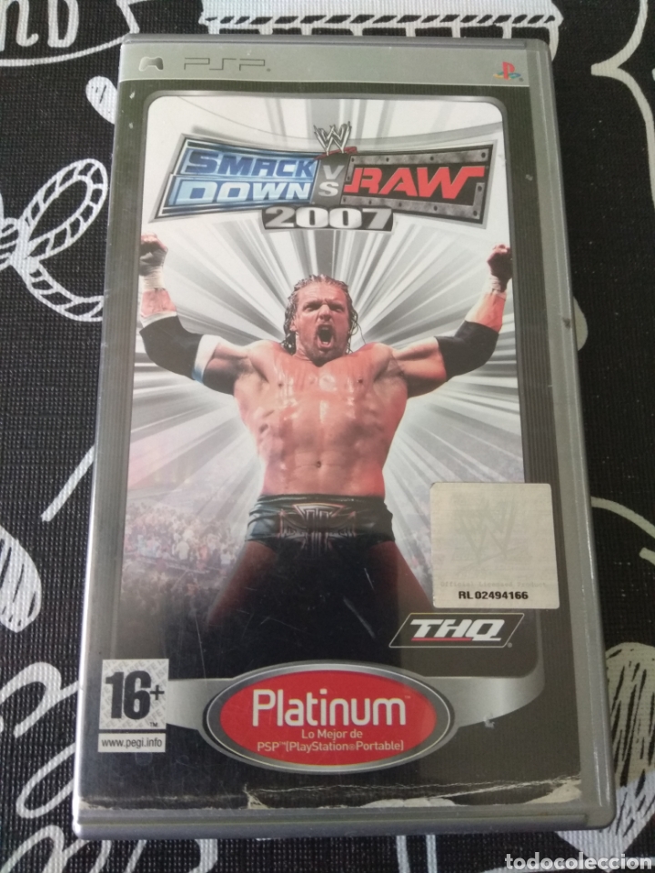 Videojuegos y consolas: Smackdown vs raw 2007. Sony Psp platinum - Foto 1