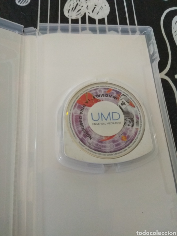 Videojuegos y consolas: Invizimals la otra dimensi&oacute;n. Sony psp essentials - Foto 4