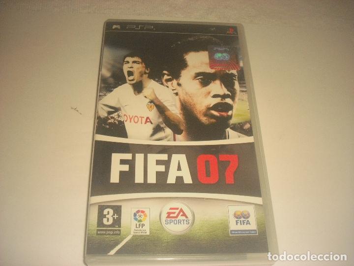 Videojuegos y consolas: FIFA 07. PSP - Foto 1