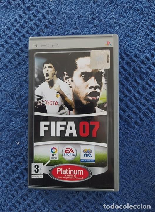 Videojuegos y consolas: Juego PSP Fifa 07 - Foto 1