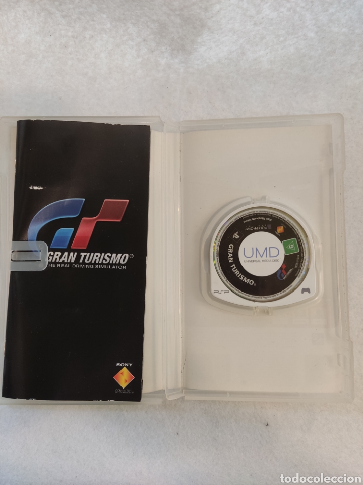 Videojuegos y consolas: PSP, gran turismo - Foto 2