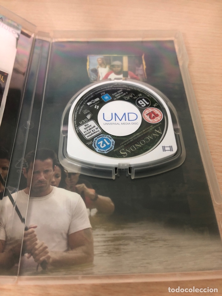 Videojuegos y consolas: UMD V&Iacute;DEO ANANACONDAS PSP - Foto 3