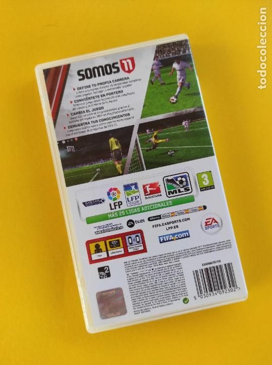 Videojuegos y consolas: FIFA 11 - PSP (Juego) - Foto 3