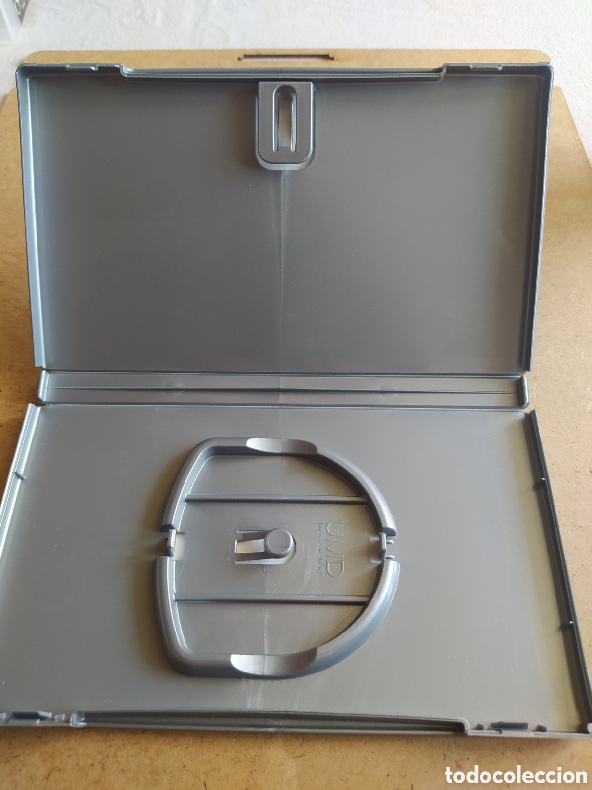Videojuegos y consolas: Psp - daxter caja - Foto 2