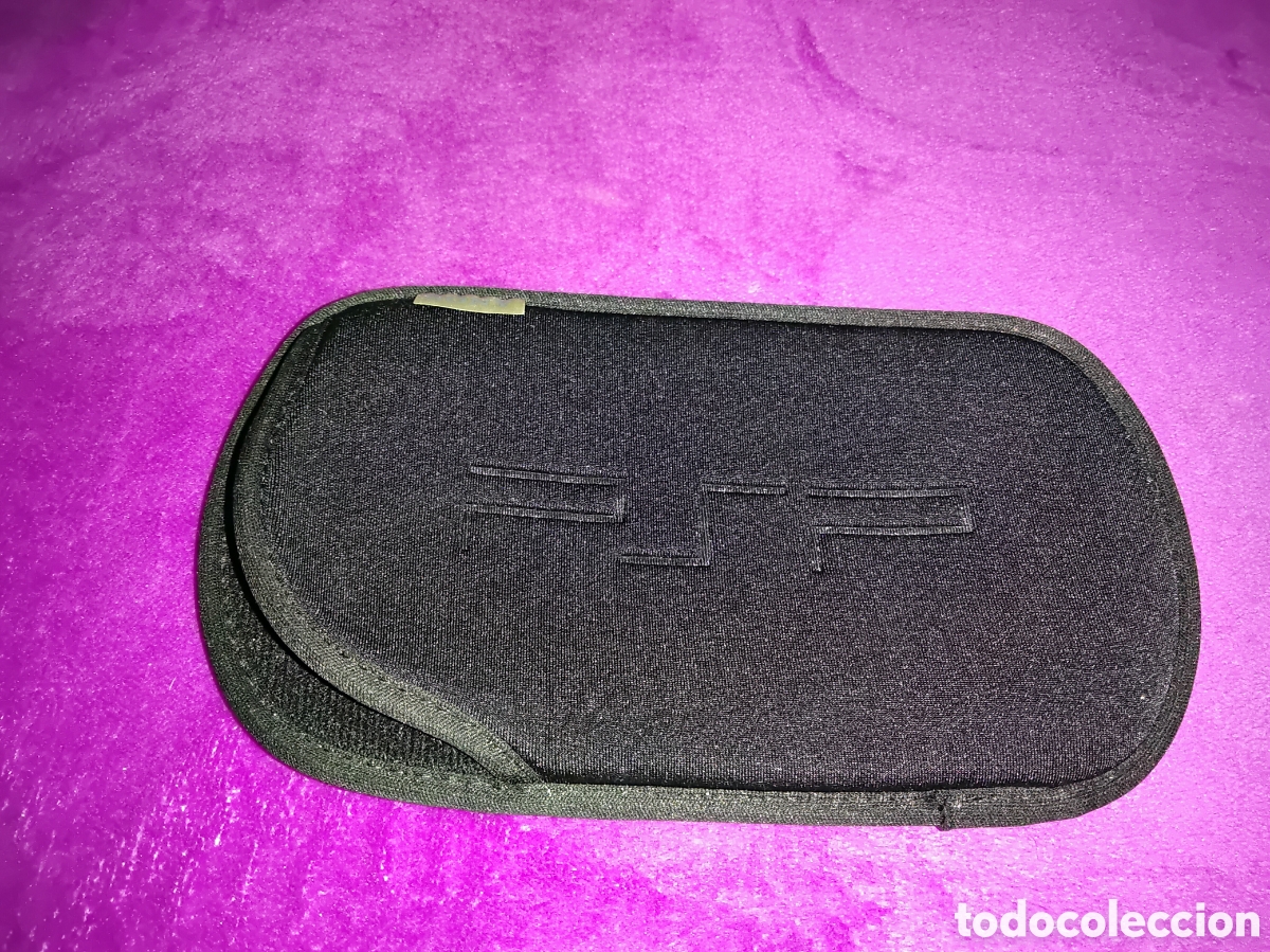 Videojuegos y consolas: FUNDA ORIGINAL PSP - Foto 1