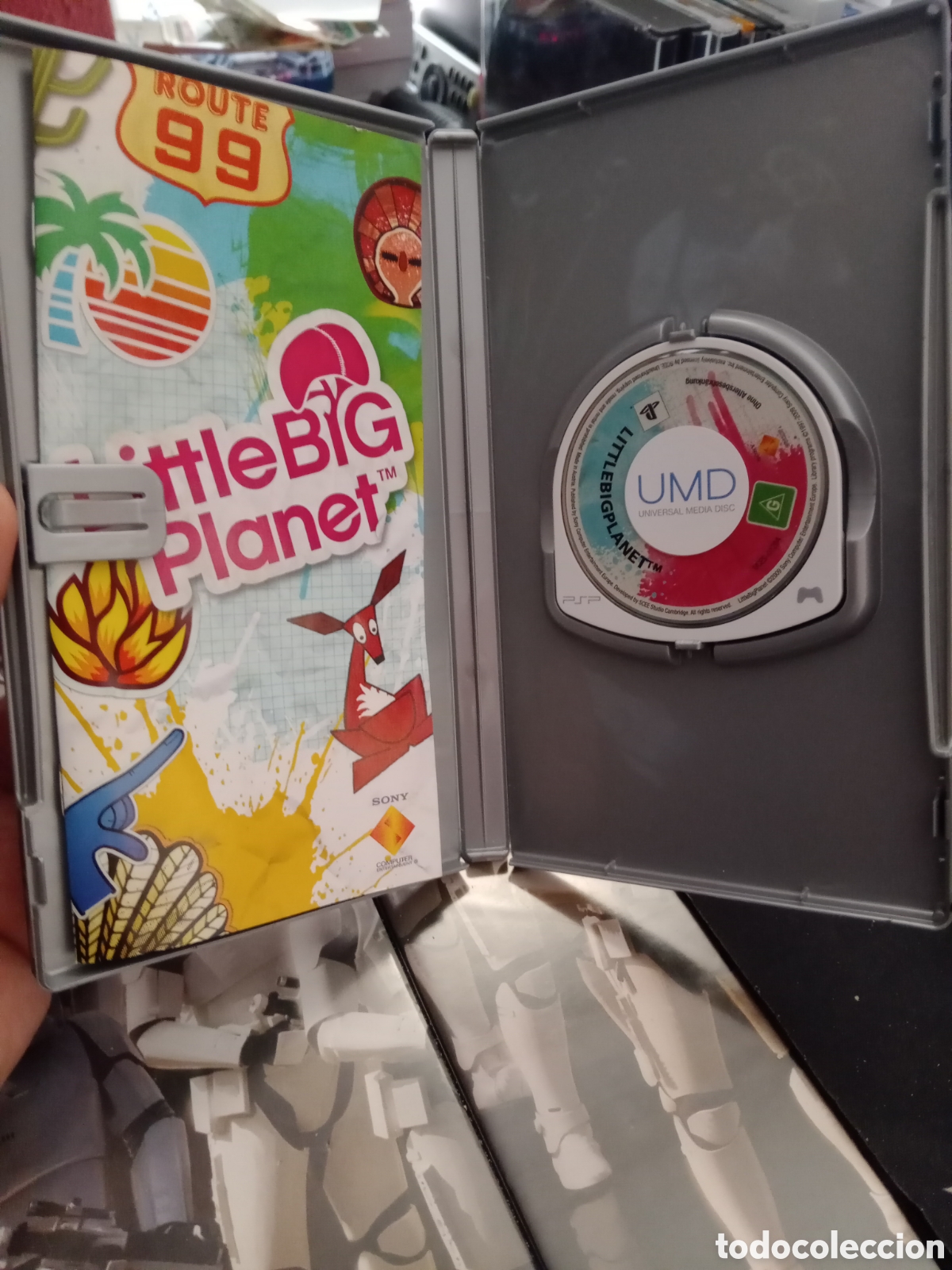 Videojuegos y consolas: Little Big Planet platinum psp - Foto 3