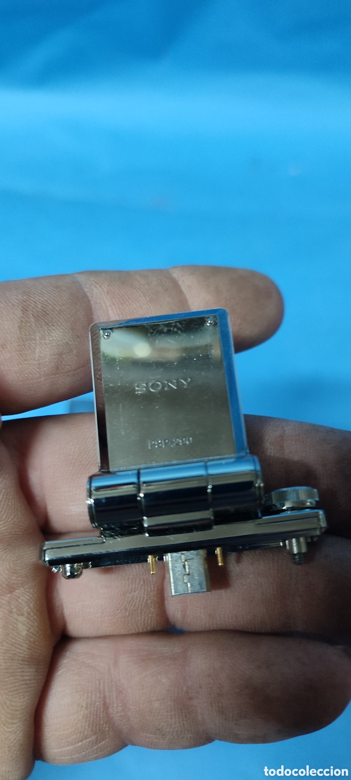 Videojuegos y consolas: GPS para PSP en su funda original. - Foto 4