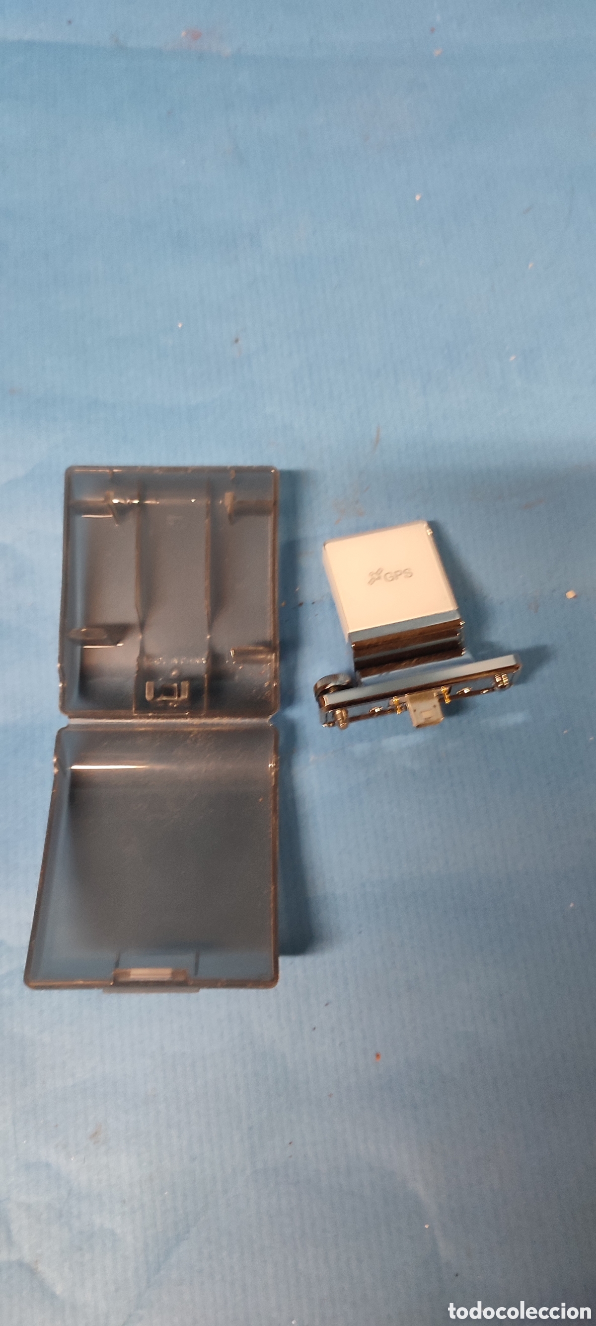 Videojuegos y consolas: GPS para PSP en su funda original. - Foto 1