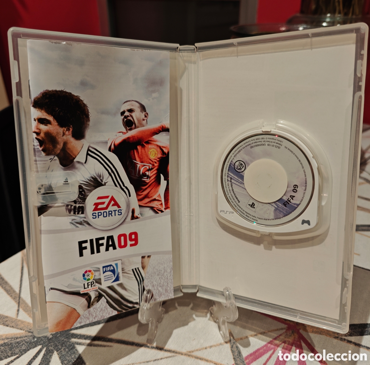 Videojuegos y consolas: FIFA 09 Essentials para PSP - Foto 2