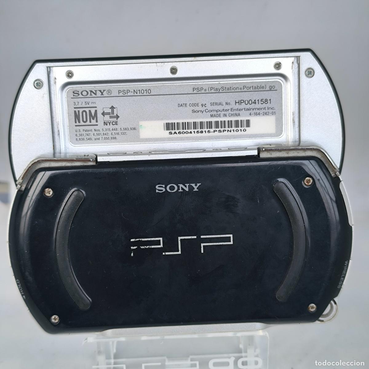 Videojuegos y consolas: PSP GO NEGRA MODEL-N1010 funcionando correctamente - Foto 5