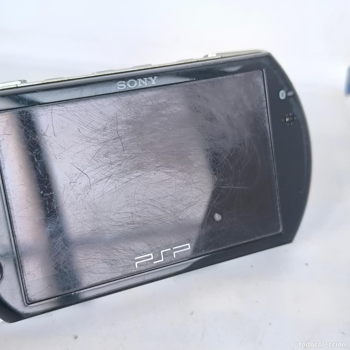 Videojuegos y consolas: PSP GO NEGRA MODEL-N1010 funcionando correctamente - Foto 10