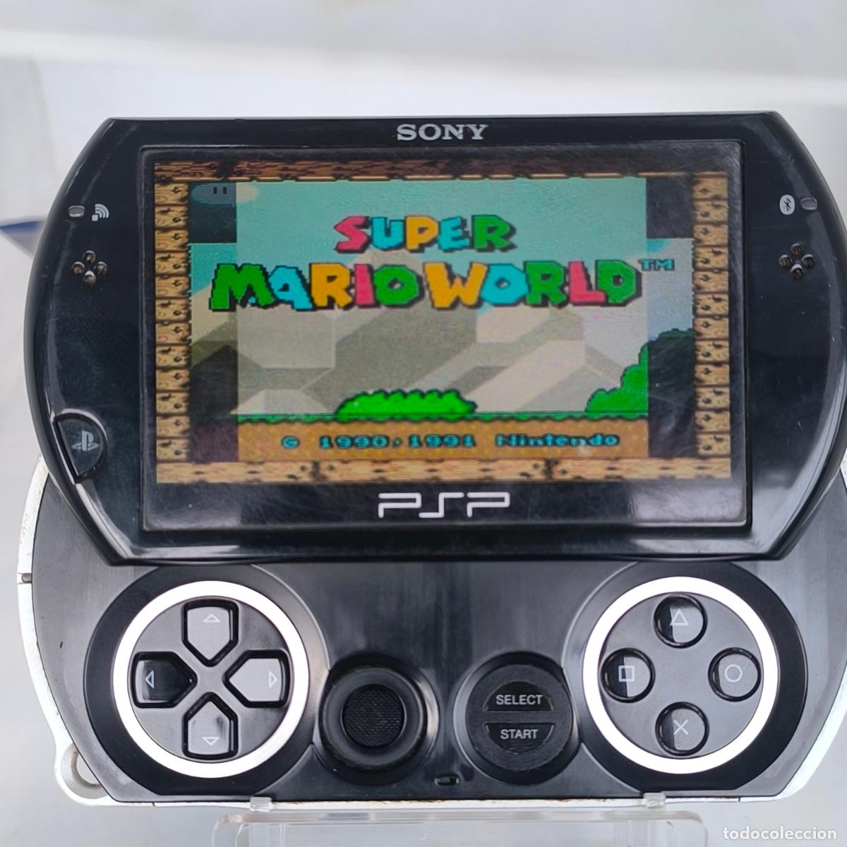 Videojuegos y consolas: PSP GO NEGRA MODEL-N1010 funcionando correctamente - Foto 1