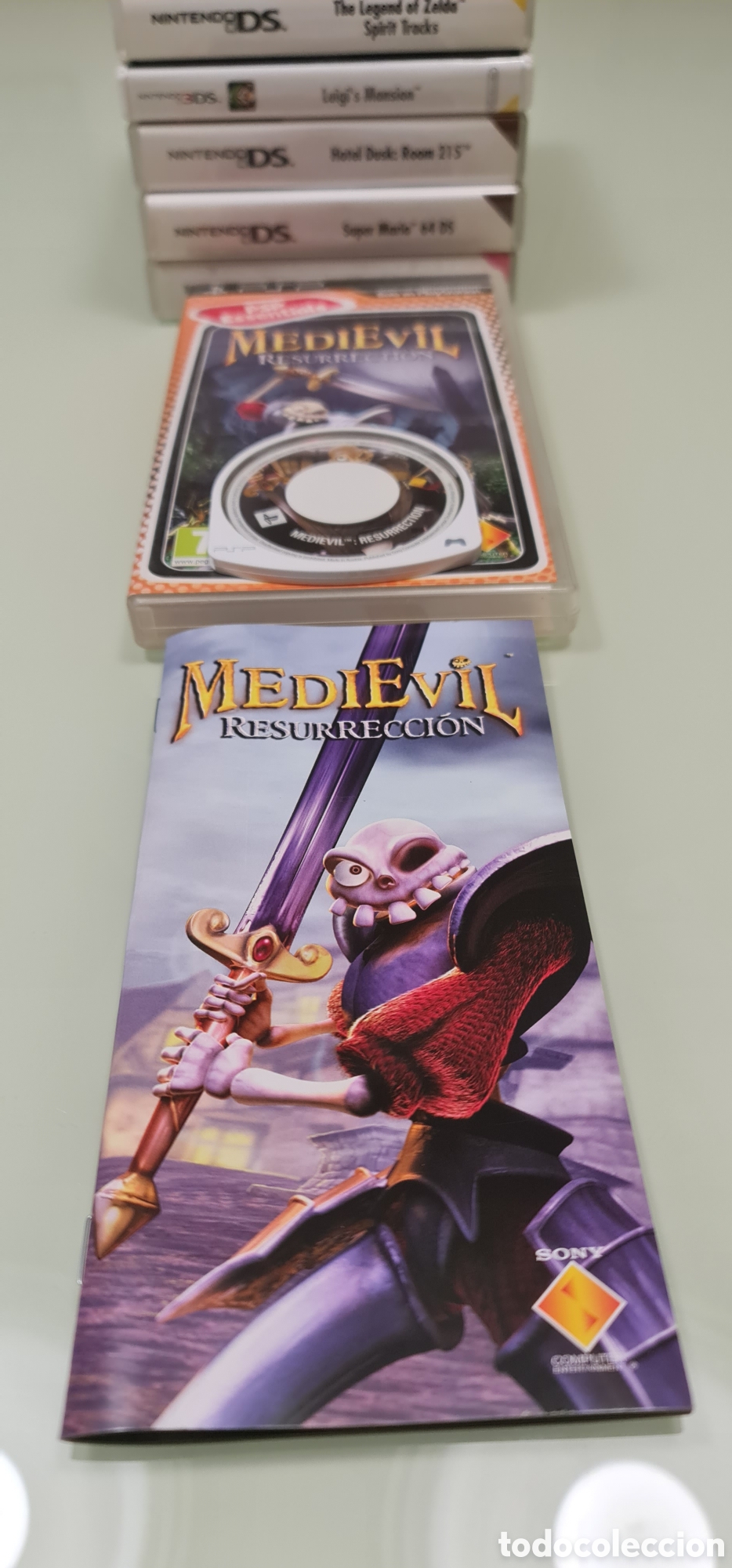 Videojuegos y consolas: Medievil Resurrection PSP PAL Espa&ntilde;a - Foto 5