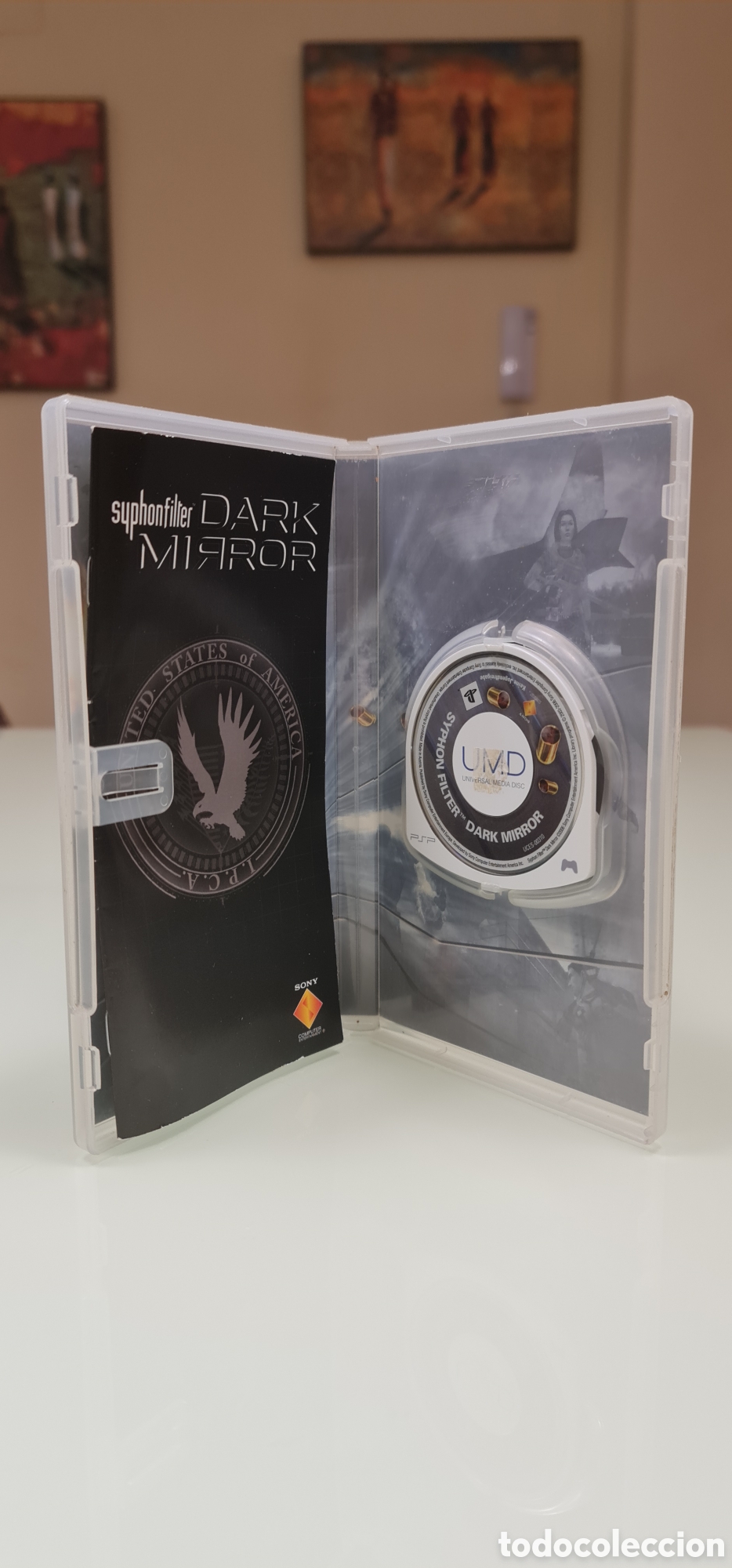 Videojuegos y consolas: Syphon Filter Dark Mirror PSP Pal Espa&ntilde;a - Foto 4