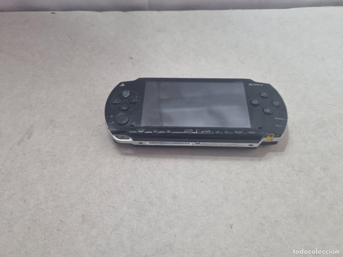 Videojuegos y consolas: Consola Sony PSP negra - Foto 1