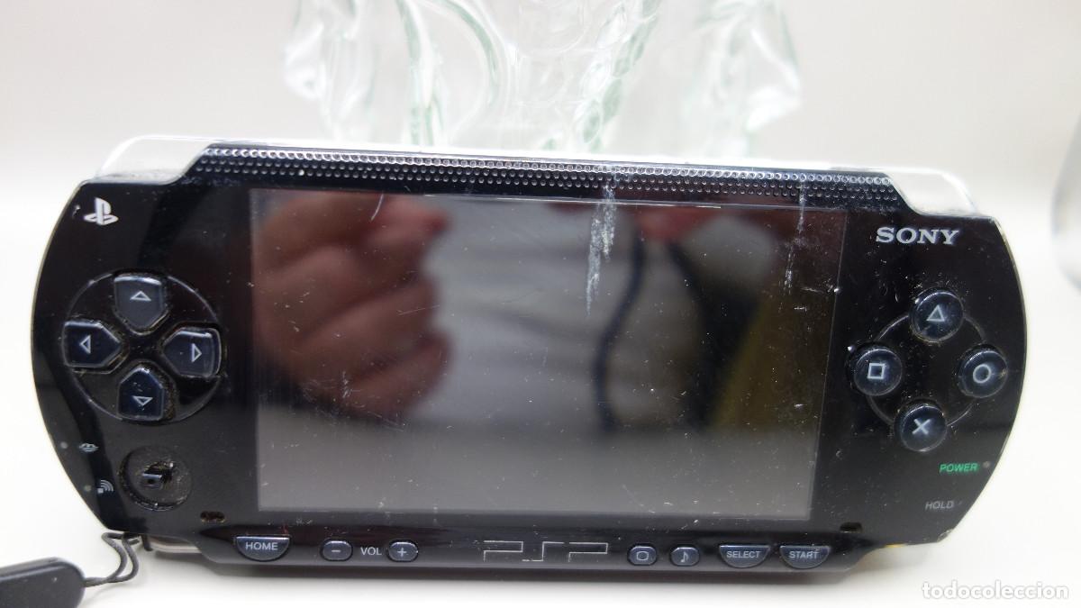 Videojuegos y consolas: CONSOLA SONY PSP-1004 - Foto 2