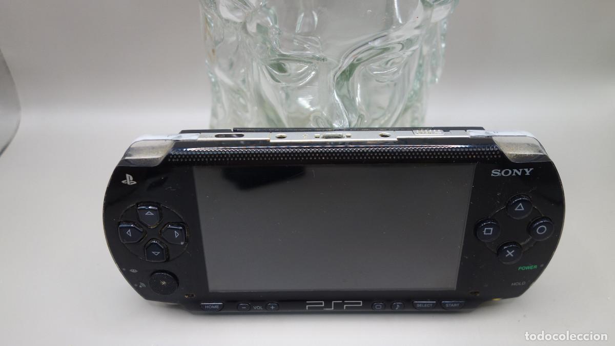 Videojuegos y consolas: CONSOLA SONY PSP-1004 - Foto 3