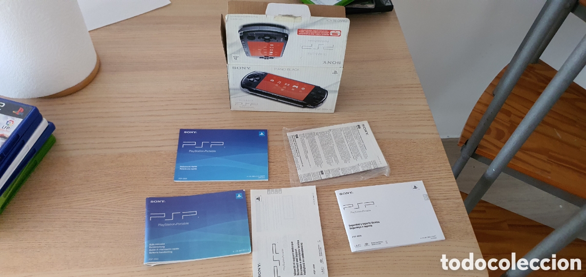 Videojuegos y consolas: Caja PSP 3004 completa - Foto 6