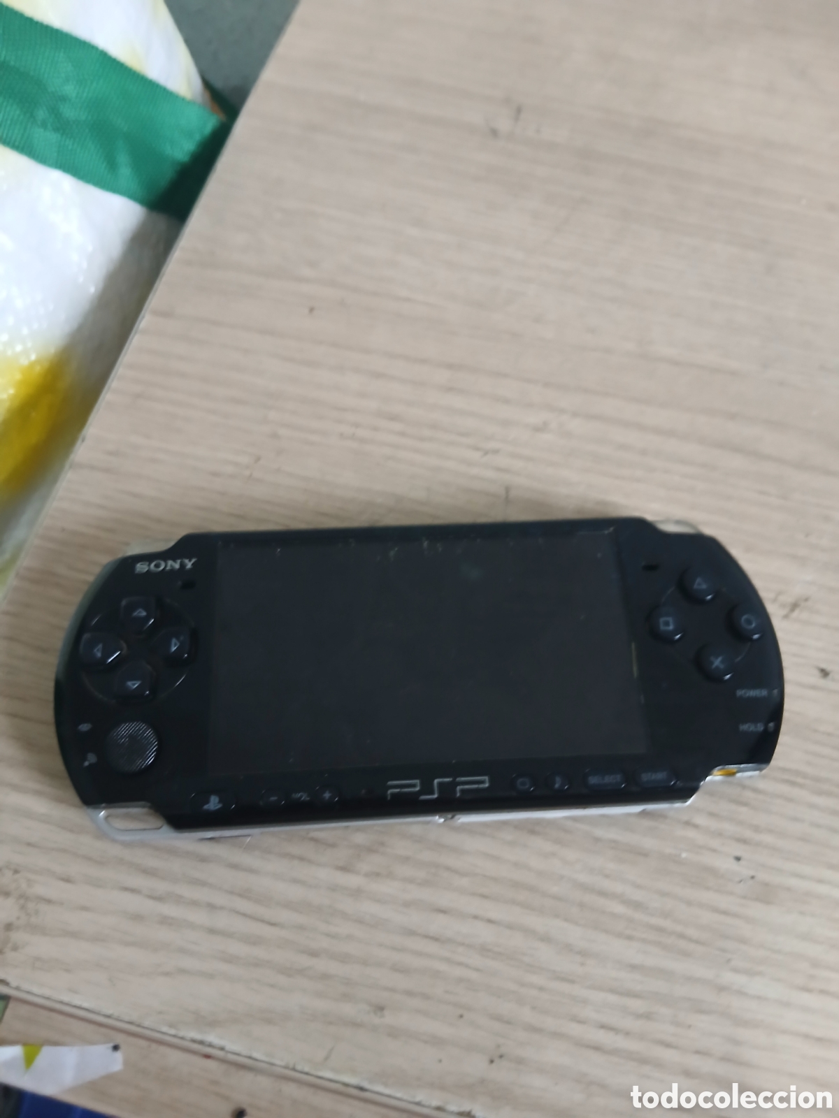 Videospiele und Konsolen: PSP FUNCIONA LE FALTA LA BATER&Iacute;A Y LA TAPA,,VER FOTOS
