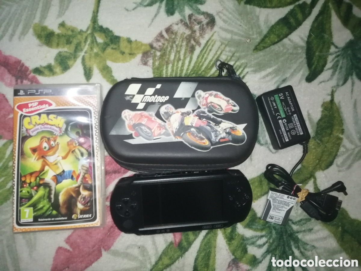 Jeux Vid&eacute;o et Consoles: Lote PSP E1004 Street + accesorios