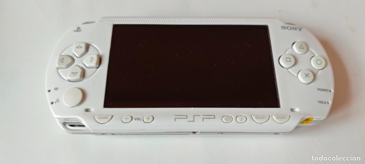 Videojuegos y consolas: Sony PSP 1004 Fat Blanca