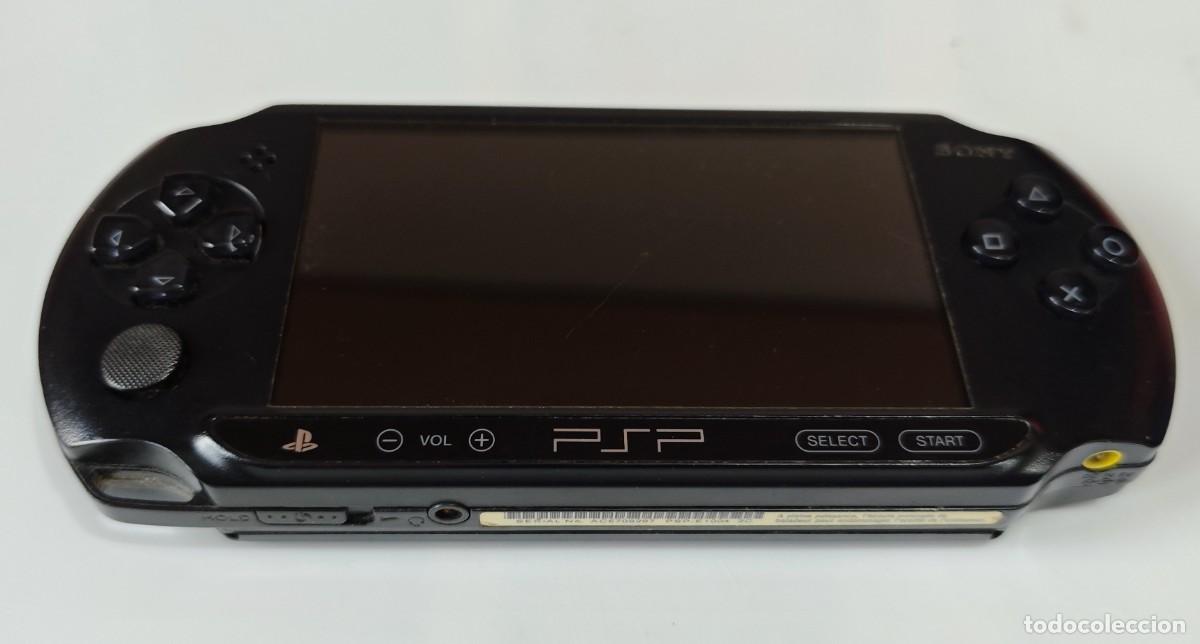 Videojuegos y consolas: Sony PSP E1004 Street Negra - Foto 1